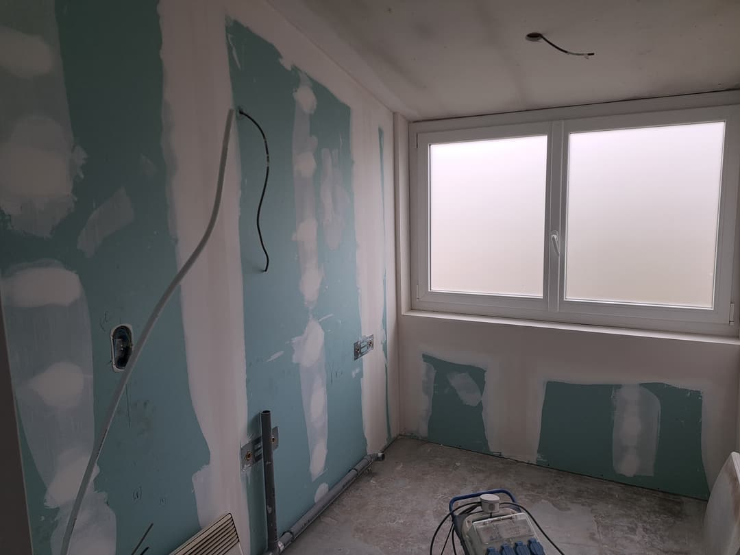 Doublage des murs avec isolation thermique à Estaires - AM Plâtrerie Rénovation